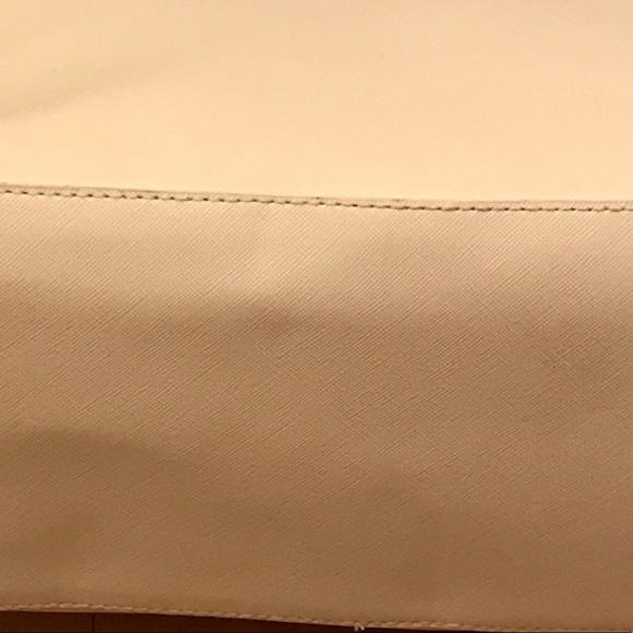 Handbag - Picture 4 of 6